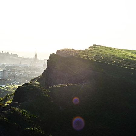 New Stunning 3 Beds Flat In Chic Area Of The City Edinburgh Eksteriør bilde